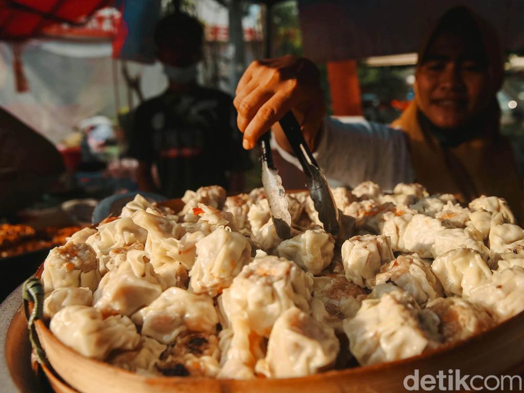 Kudapan Pembatal Puasa Ramadan yang Jadi Tradisi Kuliner