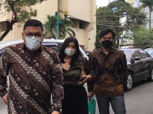 Tiba di Polda Metro, Dea OnlyFans Diperiksa Lanjutan terkait Kasus Porno