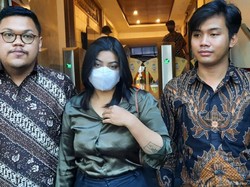 Giliran Dea OnlyFans Dicecar Selepas Polisi Periksa Si Pacar