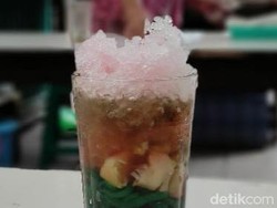 Slurp...! Segernya Es Tawon Kidul Dalem Malang Cocok untuk Berbuka