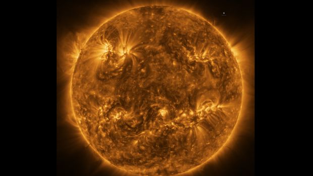 Foto resolusi tinggi Matahari yang diambil Solar Orbiter saat menjalani misi European Space Agency (ESA) dan NASA.
