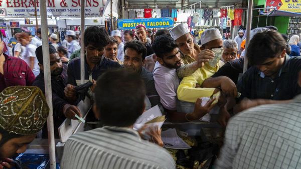 Hiruk-pikuk Ramadan di India