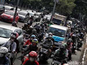 Kini Padat Lagi, Jakarta Sudah Keluar dari 10 Besar Kota Termacet Dunia Sejak 2021 Kini Padat Lagi, Jakarta Sudah Keluar dari 10 Besar Kota Termacet Dunia Sejak 2021