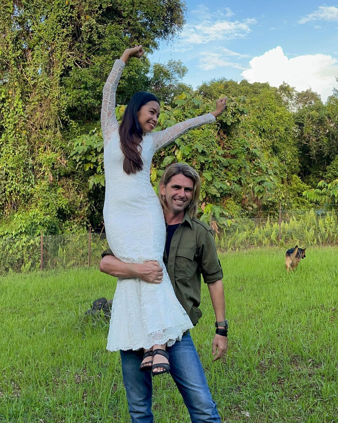 Kisah Cinta Bule Prancis dan Perempuan Dayak