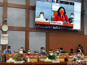 Komisi X DPR-Kepala Daerah Bahas Evaluasi Seleksi PPPK Guru