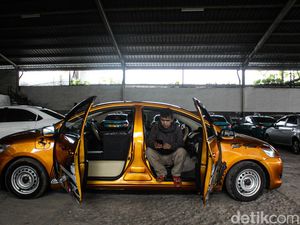 Mobil Muka Dua Made in Bandung Bisa Melaju Ala Kepiting Mobil Muka Dua Made in Bandung Bisa Melaju Ala Kepiting