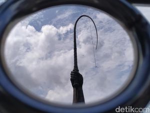 Jadi Monumen Ikonik Kota Blitar, Begini Legenda Pecut Samandiman