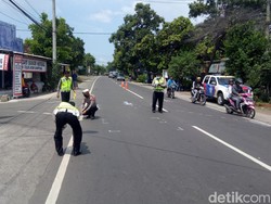 Gagal Nyalip, Dua Bikers di Pasuruan Tewas Tabrak Truk