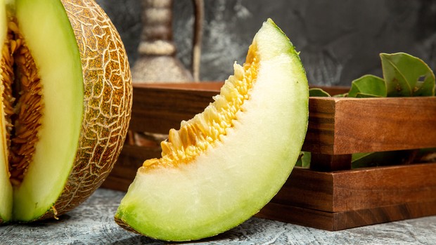 Resep es kuwut, menu berbuka puasa yang mudah dibuat dan menyegarkan dahaga/freepik/kamranaydinov Bahan-bahan yang dibutuhkan untuk membuat es kuwut.