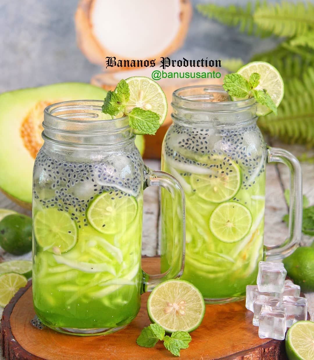 Cara membuat es kuwut yang cocok dijadikan sebagai menu buka puasa.