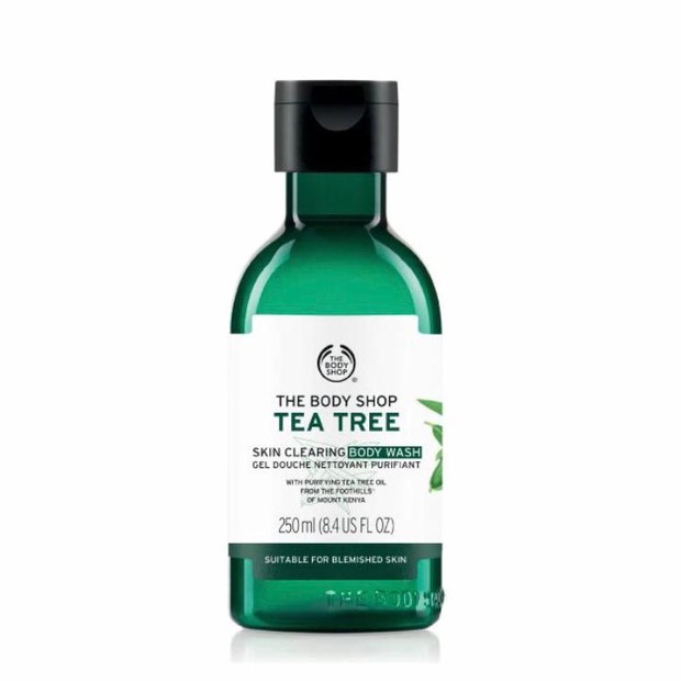 The Body Shop Tea Tree Skin Clearing Body Wash The Body Shop Tea Tree Skin Clearing Body Wash mengandung bahan alami tea tree oil untuk membantu menghilangkan jerawat punggung
