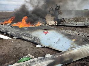 Penampakan Jet Tempur Su-35 Rusia Hancur Lebur Usai Ditembak Ukraina Penampakan Jet Tempur Su-35 Rusia Hancur Lebur Usai Ditembak Ukraina