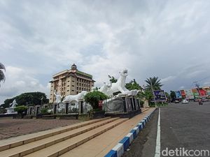 10 Lokasi Liburan Keluarga Ramah Anak di Ponorogo 10 Lokasi Liburan Keluarga Ramah Anak di Ponorogo