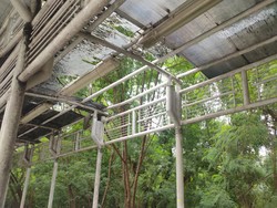 Menanti Perbaikan Menyeluruh Atap JPO Dukuh Atas Jakarta