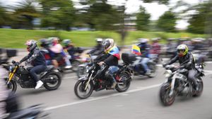 Tak Bisa Sembarangan, Boncengan Naik Motor di Kolombia Ada Aturan Jam