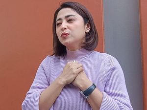 Kesal Dituding Pernah Aborsi, Dewi Perssik Minta Bukti Kesal Dituding Pernah Aborsi, Dewi Perssik Minta Bukti