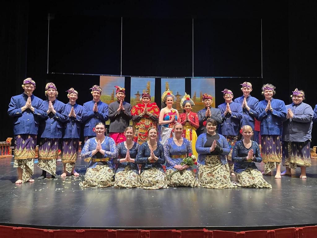 Warga Amerika Serikat Tampil Memukau Bermain Gamelan di Montana Warga Amerika Serikat Tampil Memukau Bermain Gamelan di Montana