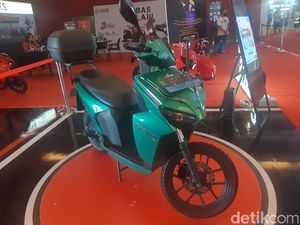 Diskon Motor Listrik Gesits di IIMS 2022 Diskon Motor Listrik Gesits di IIMS 2022