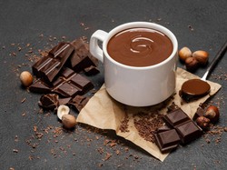 Video: Raja Charles III Coret Cadbury dari Daftar Pemasok Cokelat Utama Kerajaan