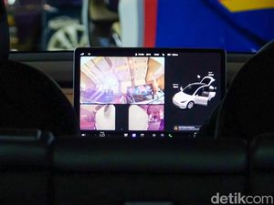 Dendam, Elon Musk Hapus Aplikasi Disney di Tesla Dendam, Elon Musk Hapus Aplikasi Disney di Tesla