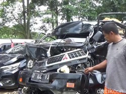 Pikap Pengangkut Kambing Kecelakaan di Tol Cipularang, 1 Orang Tewas
