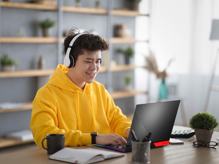 Laptop gaming Laptop gaming
