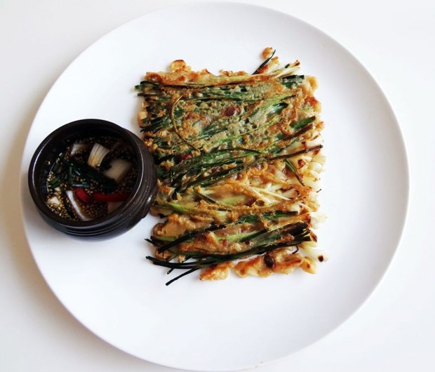 Pajeon yang merupakan Korean pancake, cocok dijadikan sebagai takjil