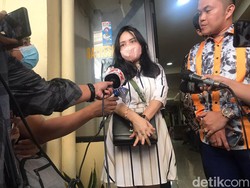 Mawar AFI Ngaku Tak Berniat Cemarkan Nama Lawyer Eks Suami