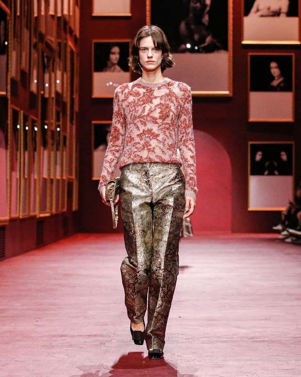 n Gaya rambut model Dior