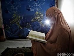 Surat Al Mulk Ayat 1-30, Bacaan Sebelum Tidur sebagai Penyelamat Siksa Kubur