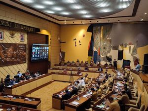 Di Depan Tito, Komisi II DPR Minta Kades Dukung Jokowi 3 Periode Disanksi Di Depan Tito, Komisi II DPR Minta Kades Dukung Jokowi 3 Periode Disanksi