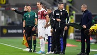 Zlatan Ibrahimovic tampil di laga Milan vs Bologna sebagai pemain pengganti pada menit ke-76. (Foto: REUTERS/DANIELE MASCOLO)