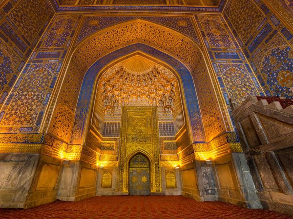 9 Desain Masjid Terindah di Dunia, Ada yang Berlapis Batu Permata
