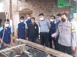 Cerita Bripka Mamat Bangun SDM Berdikari di Desa Suci