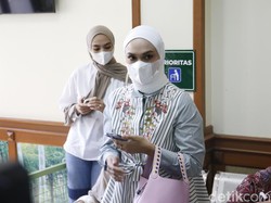Futri Zulya Savitri Harap Hak Perwalian Anak