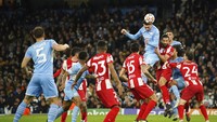 Atletico bertandang ke markas Manchester City di Etihad Stadium, Manchester, Rabu (6/4/2022) dini hari WIB, pada leg pertama perempatfinal Liga Champions. Tim tamu menyulitkan tuan rumah dengan taktiknya. (Foto: Dave Thompson/AP)