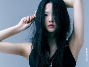 Kenalan dengan Hong Eun Chae, Member Ketiga LE SSERAFIM