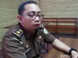 Hadfana Penendang Sesajen Semeru Jalani Sidang Dakwaan