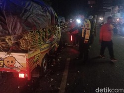 Biker di Malang Tewas Usai Tabrak Pikap Bermuatan Pisang