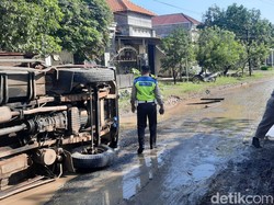 Jalan Alternatif Lamongan Ajur, Pemkab Janji Ngecor-Siapkan Perbaikan 2,9 M