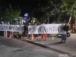 Ganjar Bicara soal Wadas Saat Ceramah di Masjid Kampus UGM