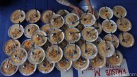 Tradisi Berbuka Puasa Bersama dengan Bubur Sayur di Bantul