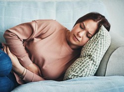 5 Cara Mengatasi Maag Kambuh di Malam Hari yang Bisa Dicoba