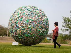 Kala Bumi Berubah Jadi Planet Plastik