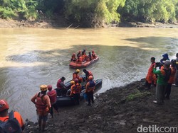 Ngabuburit, Seorang Bocah Ngawi Jatuh di Sungai