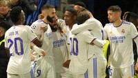 Kemenangan ini juga menyudahi rekor buruk El Real saat menghadapi The Blues dan manajernya Thomas Tuchel. Sebab, Chelsea punya catatan apik setiap menghadapi Madrid di kompetisi Eropa. Mereka tak pernah kalah dan menyingkirkan raksasa Spanyol itu di semifinal musim lalu sebelum jadi juara. Selain itu Thomas Tuchel selaku manajer juga selalu berhasil meredam Madrid. Tapi, tidak ada yang abadi dan catatan kelam itu akhirnya disetop Madrid pekan ini.