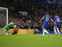 Chelsea memperkecil ketertinggalan lewat gol Kai Havertz pada menit ke-40. Skor 1-2 bertahan hingga turun minum.