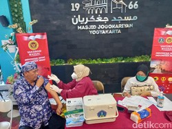 Mau Mudik? Bisa Vaksin Booster di Masjid-masjid Jogja