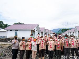 Gubernur Khofifah Target Huntara Semeru Bisa Dihuni Sebelum Idul Fitri