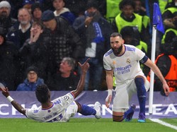 Karim Benzema Buka Puasa Dulu, Bobol Gawang Chelsea Kemudian